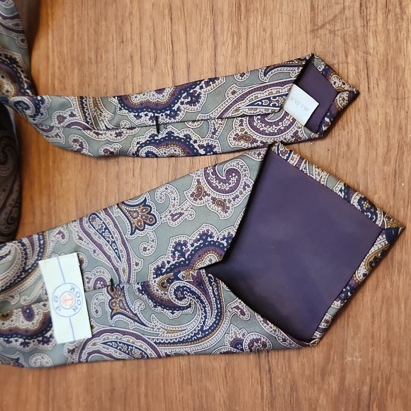 Vintage J.G. Necktie - Picture 3 of 4